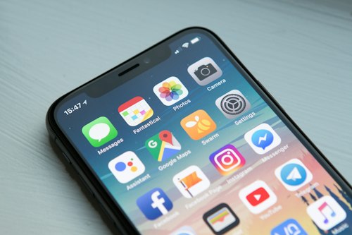 Suami Mendaftar Aplikasi Kencan